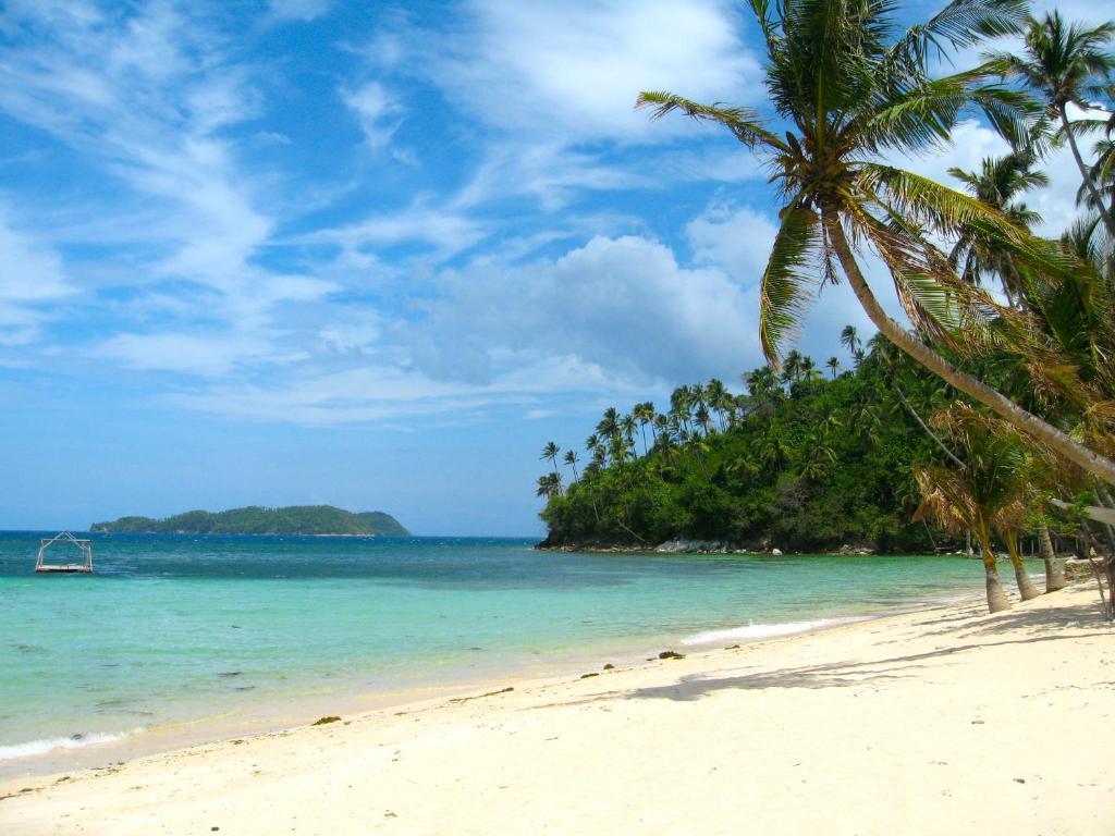 Punta Bulata White Beach Resort & Spa Cauayan  Екстериор снимка